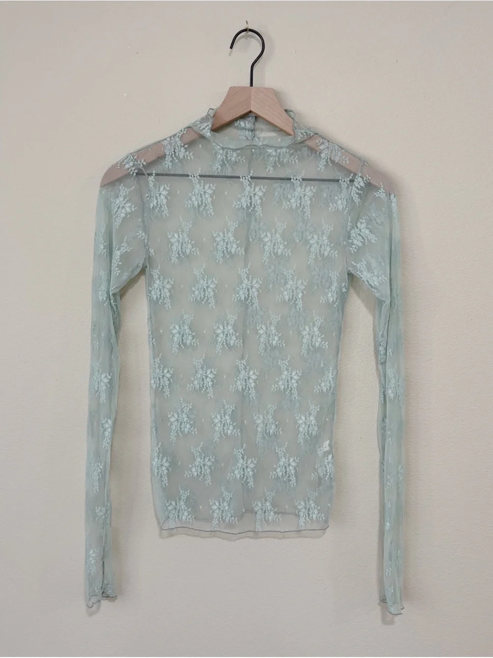Intimately Free People Size Small Light Blue Lady Luxe Layering Long Sleeve Top